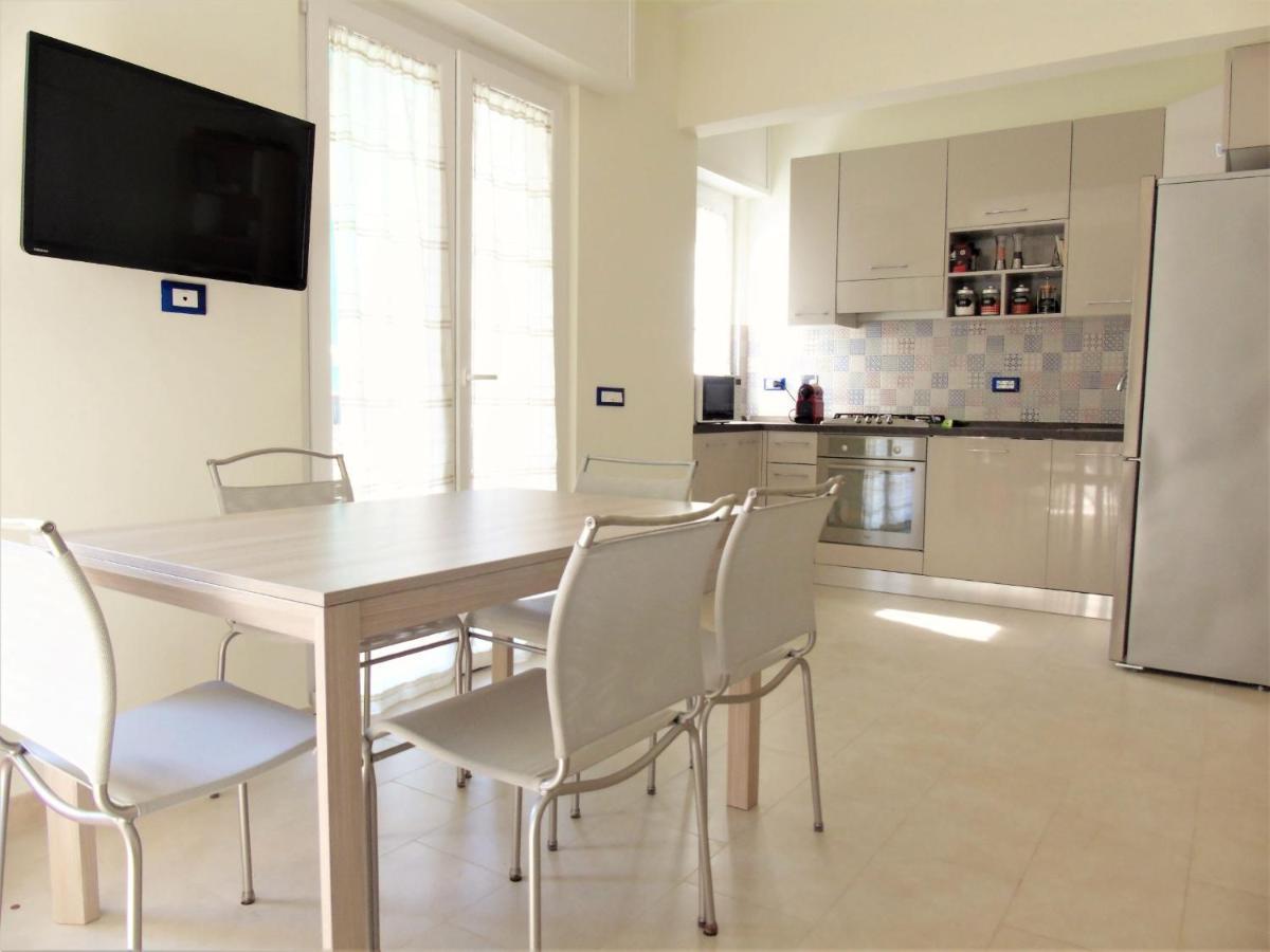 Pietra Home, Posto Auto, Ac ,Wifi, 150Mt Dal Mare Pietra Ligure Εξωτερικό φωτογραφία