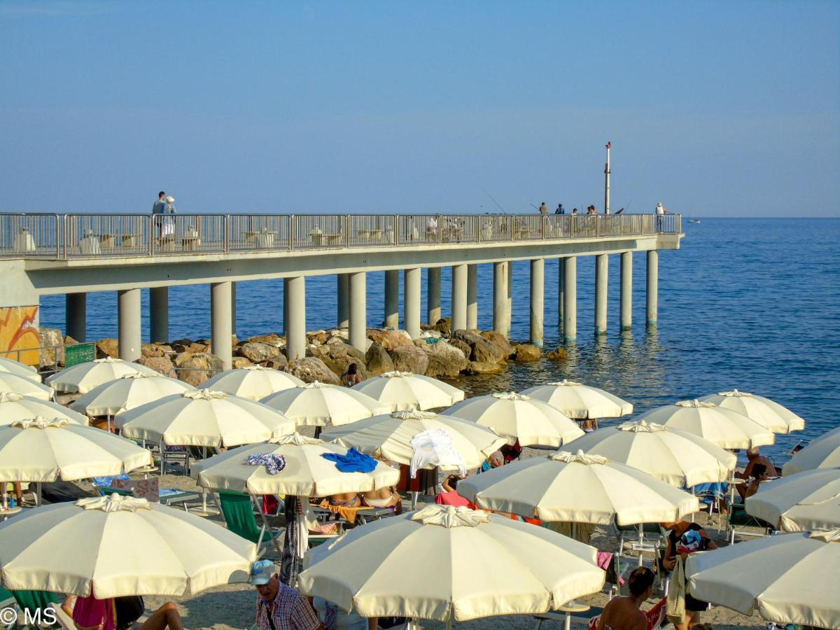 Pietra Home, Posto Auto, Ac ,Wifi, 150Mt Dal Mare Pietra Ligure Εξωτερικό φωτογραφία