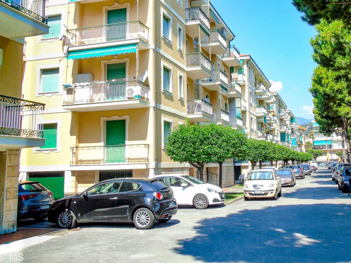 Pietra Home, Posto Auto, Ac ,Wifi, 150Mt Dal Mare Pietra Ligure Εξωτερικό φωτογραφία
