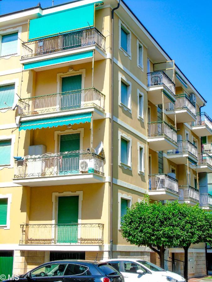Pietra Home, Posto Auto, Ac ,Wifi, 150Mt Dal Mare Pietra Ligure Εξωτερικό φωτογραφία